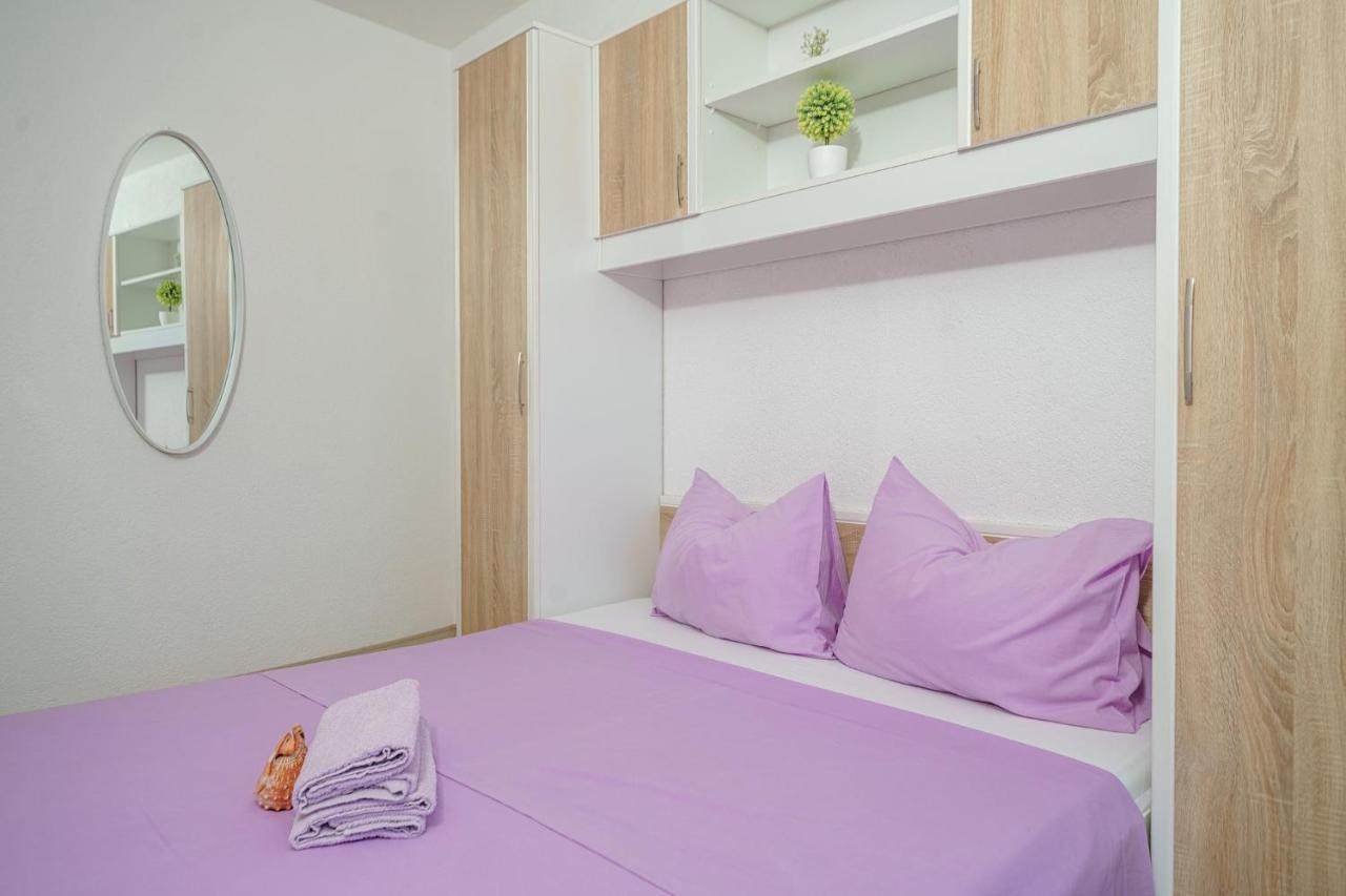 Apartmani Gabriella Водице Екстериор снимка